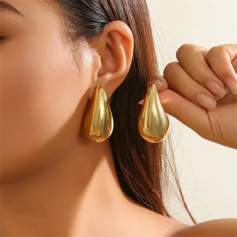 Waterdrop Gold Earrings